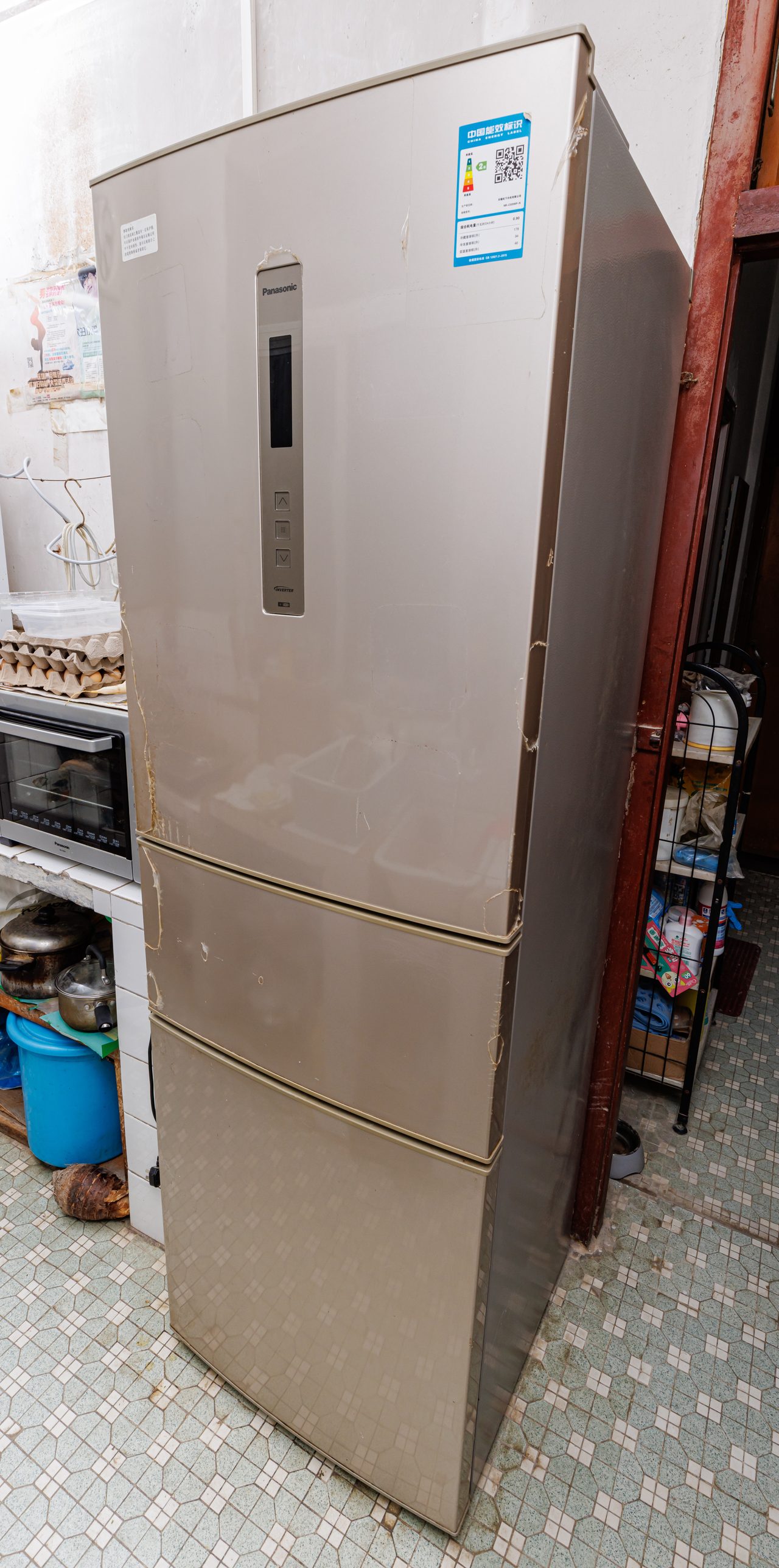 Tall multi-door commercial refrigerator with three solid PU-foam-cored door panels (fridge + freezer drawers) — single / multi-door mass-production output